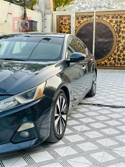 نيسان ألتيما